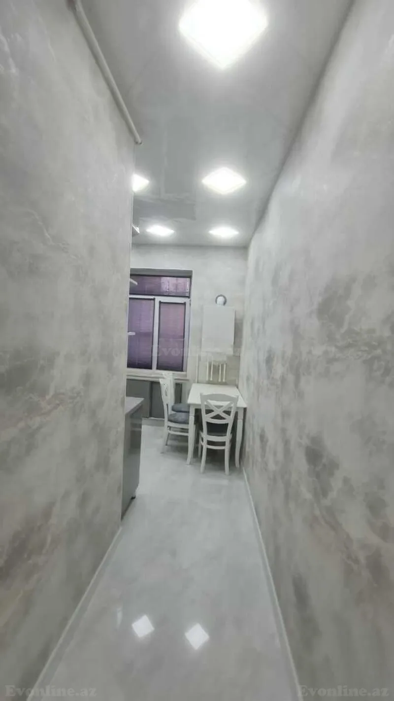 Satılır 2 otaqlı Mənzil Köhnə tikili 70 m² Nəsimi r. - şəkil 8
