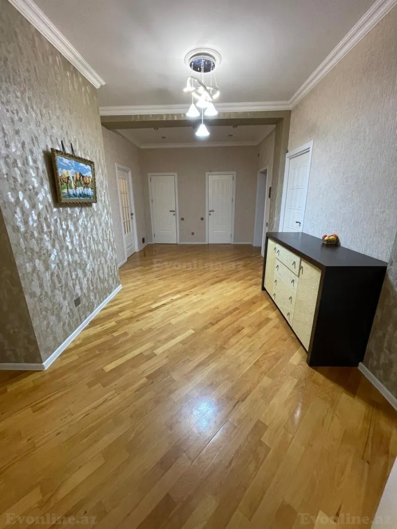 Kirayə verilir 3 otaqlı Mənzil Yeni tikili 130 m² Nəriman Nərimanov m. - şəkil 10