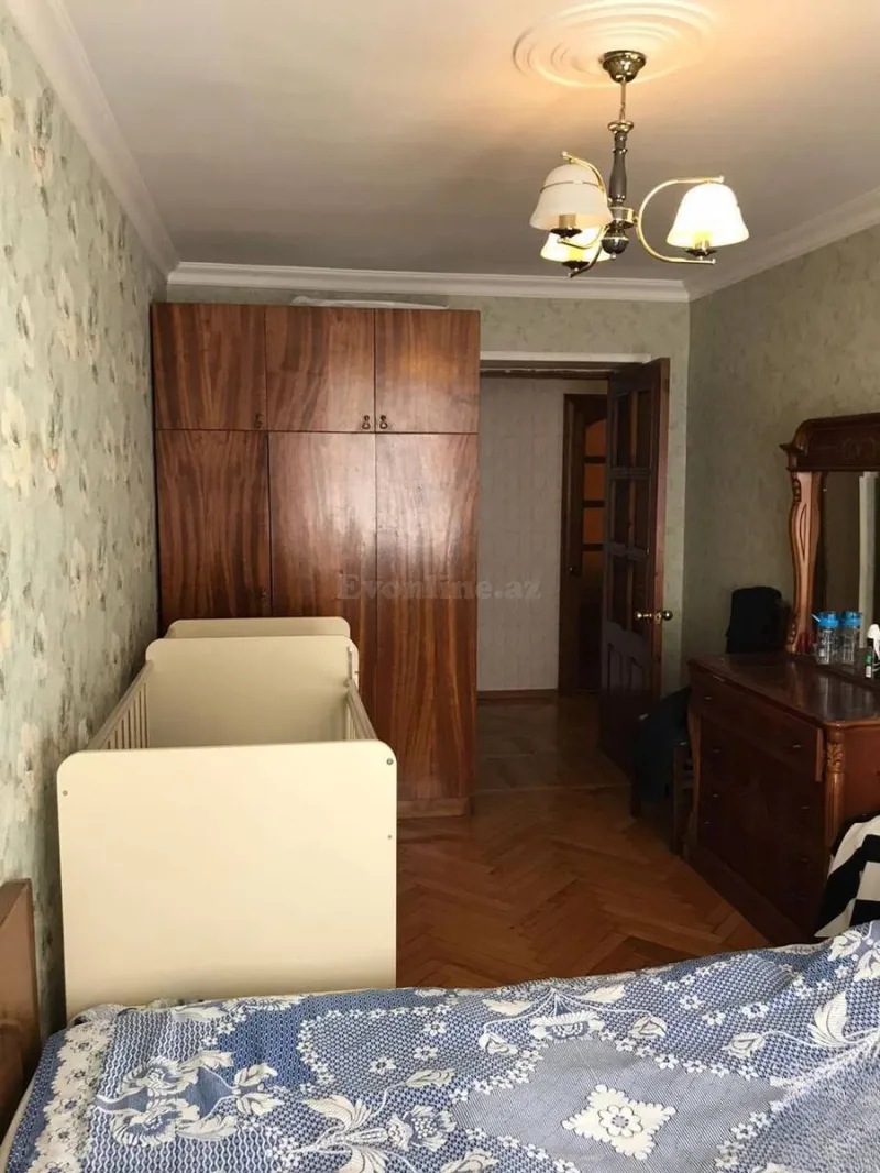 Satılır 3 otaqlı Mənzil Köhnə tikili 70 m² Nərimanov r. - şəkil 7