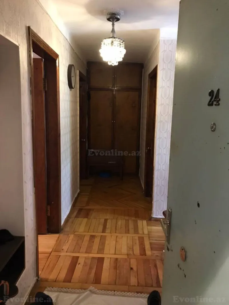 Satılır 3 otaqlı Mənzil Köhnə tikili 70 m² Nərimanov r. - şəkil 10