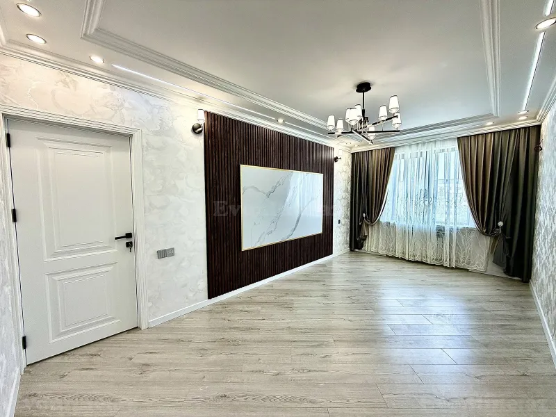 3 otaqlı Mənzil 85 m² Xalqlar Dostluğu m. Satılır