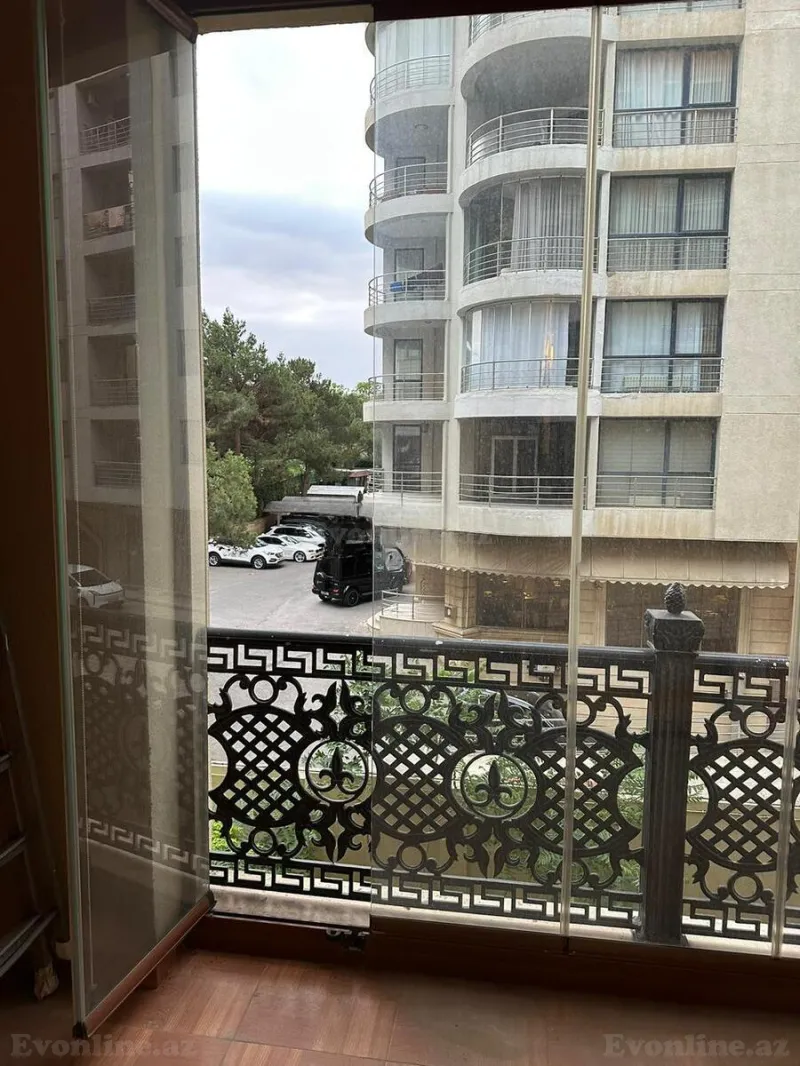 Kirayə verilir 5 otaqlı Mənzil Yeni tikili 300 m² Nərimanov r. - şəkil 15