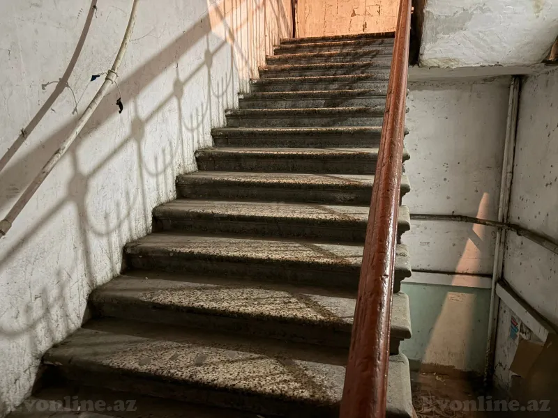 Satılır 1 otaqlı Mənzil Köhnə tikili 40 m² 28 May m. - şəkil 2