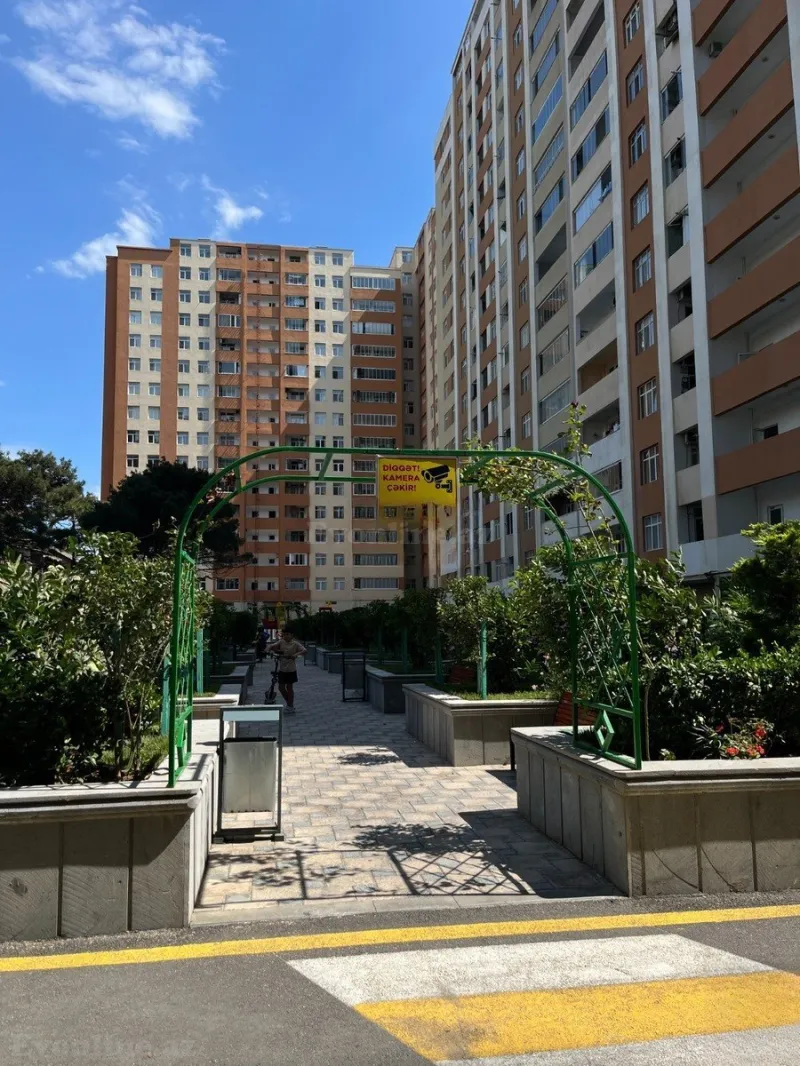 2 otaqlı Mənzil 69 m² Qara Qarayev m. Satılır