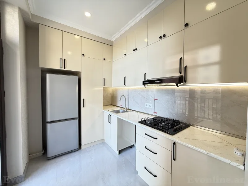 Kirayə verilir 3 otaqlı Mənzil Yeni tikili 90 m² Dərnəgül m. - şəkil 10