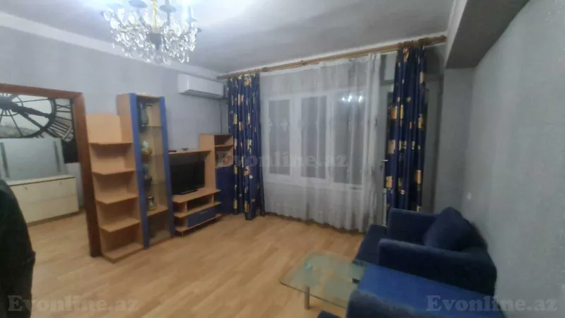 Satılır 3 otaqlı Mənzil Köhnə tikili 72 m² 28 May m. - şəkil 2