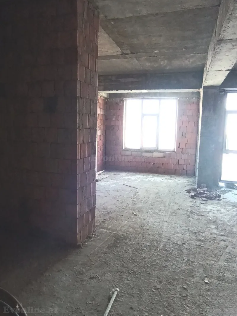Satılır 3 otaqlı Mənzil Yeni tikili 123 m² 28 May m. - şəkil 4
