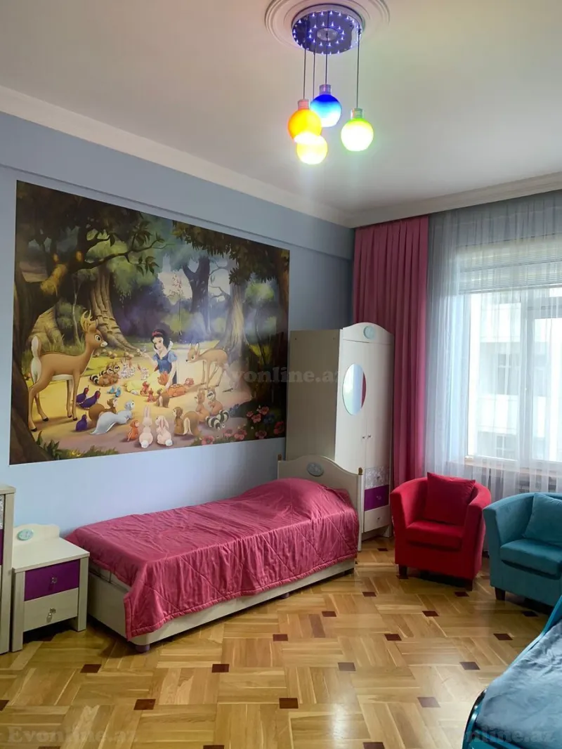 Kirayə verilir 3 otaqlı Mənzil Yeni tikili 135 m² İnşaatçılar m. - şəkil 10