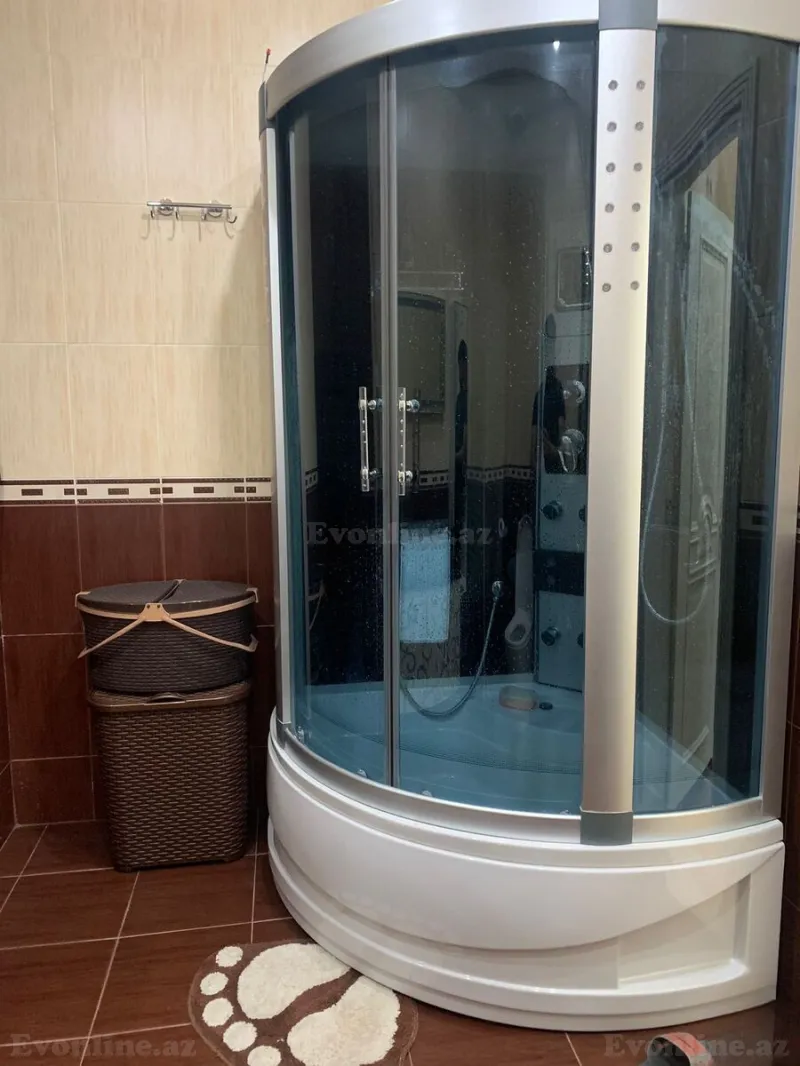 Kirayə verilir 3 otaqlı Mənzil Yeni tikili 135 m² İnşaatçılar m. - şəkil 12