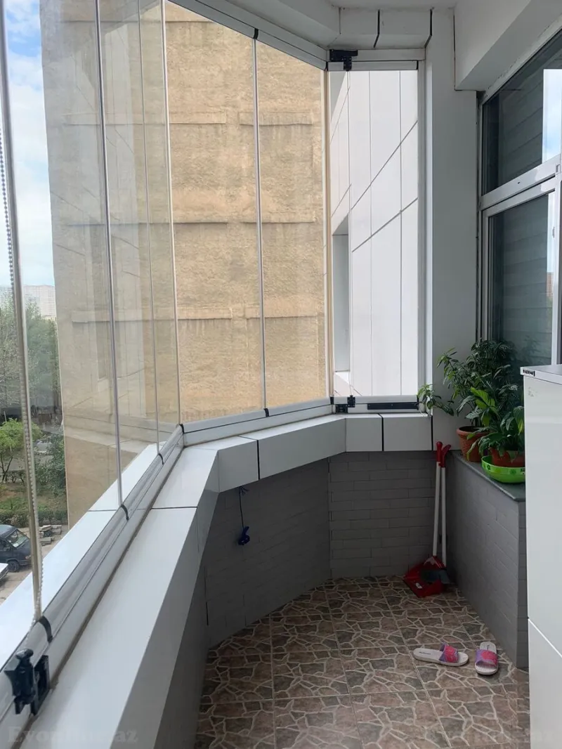 Kirayə verilir 3 otaqlı Mənzil Yeni tikili 135 m² İnşaatçılar m. - şəkil 20