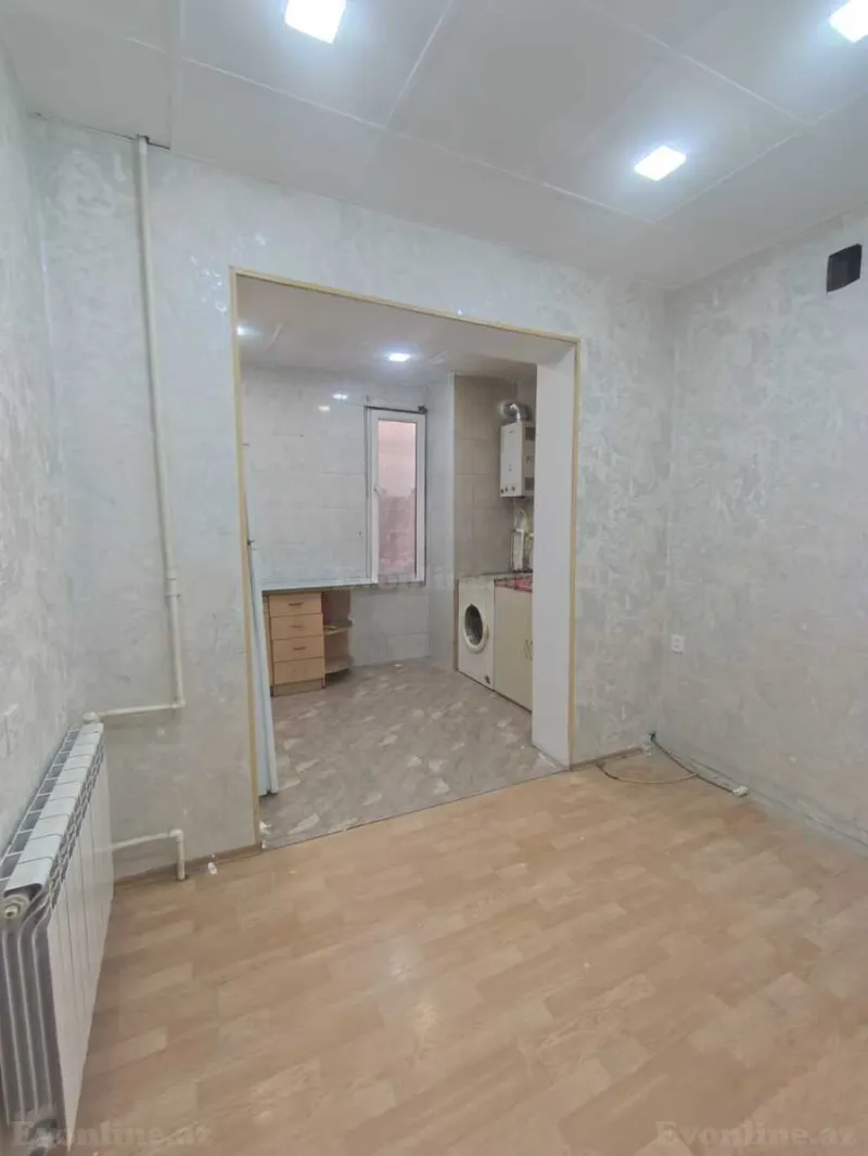 Kirayə verilir 2 otaqlı Mənzil Köhnə tikili 55 m² İnşaatçılar m. - şəkil 12