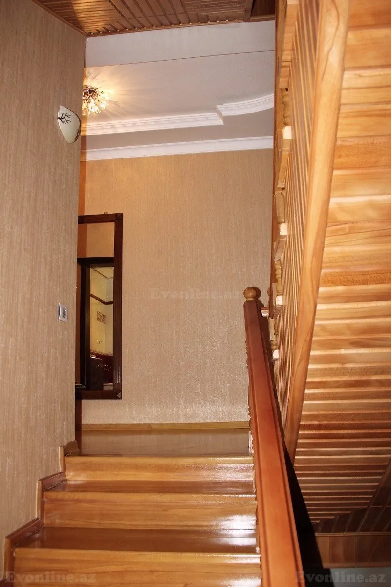 Satılır 6 otaqlı Həyət evi 450 m² Azadlıq prospekti m. - şəkil 9