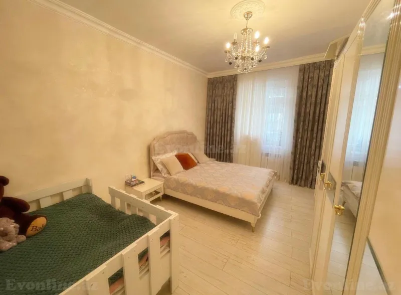 Satılır 2 otaqlı Mənzil Köhnə tikili 55 m² Nizami m. - şəkil 3