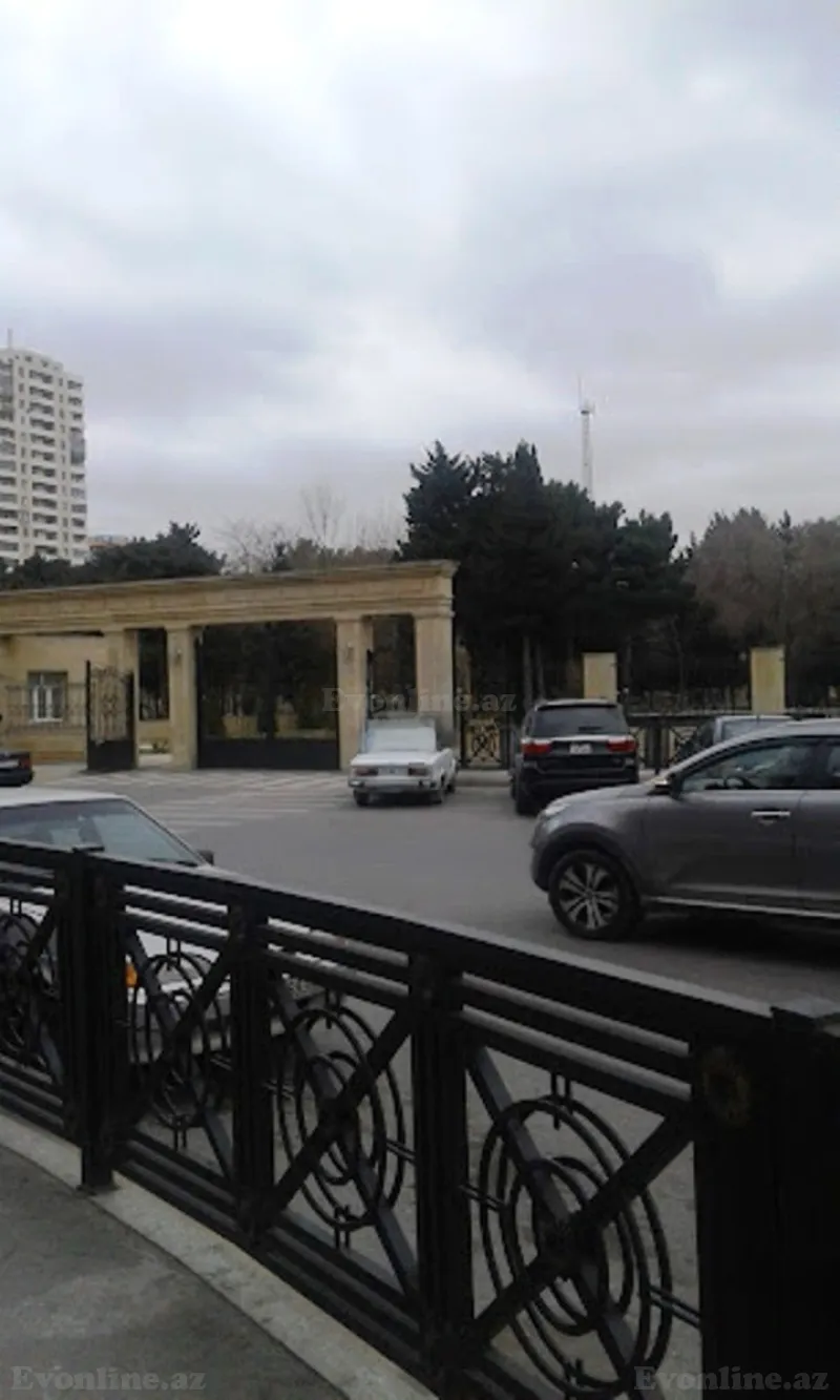 Satılır Obyekt 32 m² Nəsimi r.