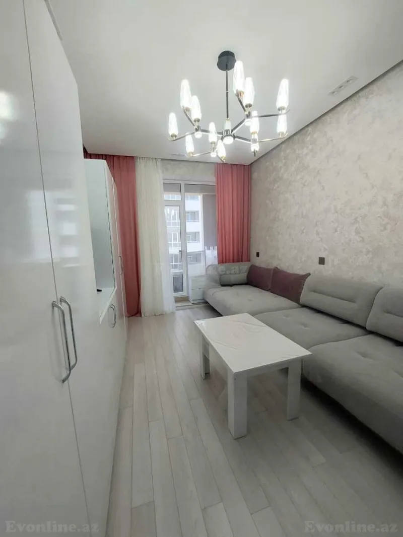 Kirayə verilir 1 otaqlı Mənzil Yeni tikili 40 m² 20 Yanvar m.
