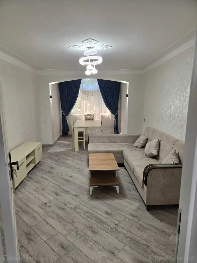 3 otaqlı Mənzil 80 m² Nəriman Nərimanov m. Kirayə verilir