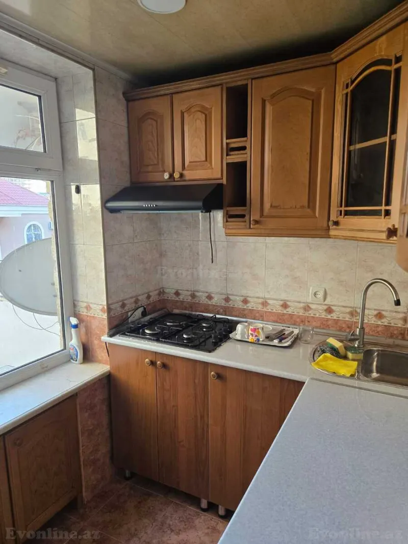 Kirayə verilir 3 otaqlı Mənzil Köhnə tikili 80 m² Nəriman Nərimanov m. - şəkil 6