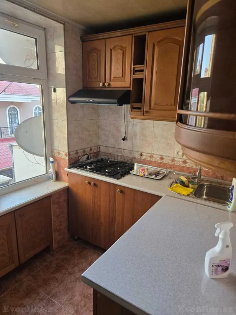 Kirayə verilir 3 otaqlı Mənzil Köhnə tikili 80 m² Nəriman Nərimanov m. - şəkil 10