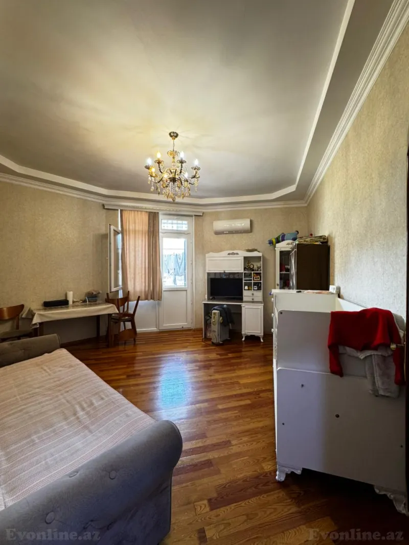 Satılır 2 otaqlı Mənzil Köhnə tikili 30.6 m² Inşaatçılar pr. - şəkil 4