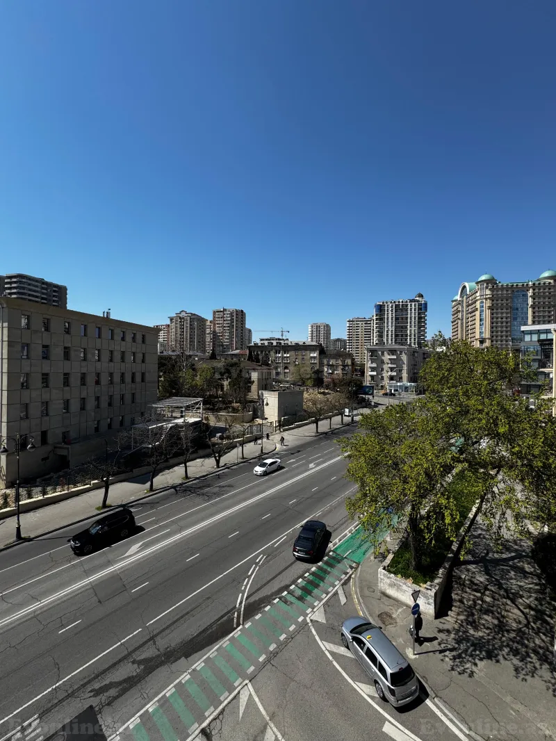 Satılır 2 otaqlı Mənzil Köhnə tikili 30.6 m² Inşaatçılar pr. - şəkil 9