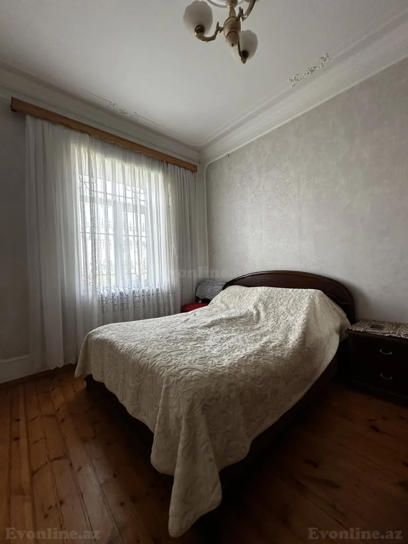 Satılır 5 otaqlı Həyət evi 200 m² Nizami r. - şəkil 21
