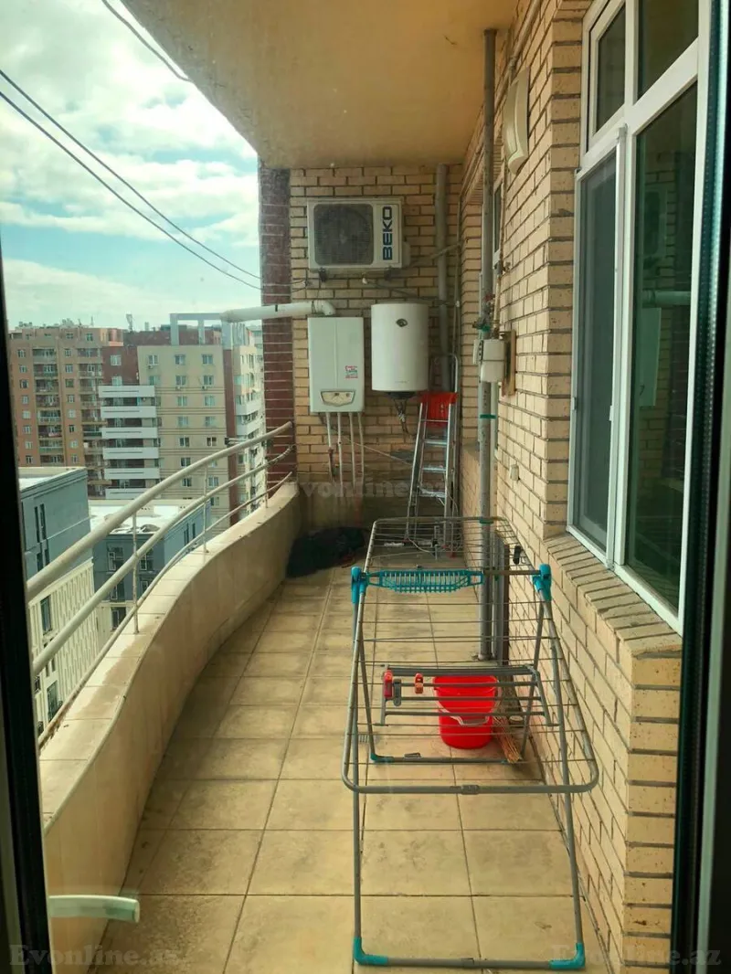 Kirayə verilir 3 otaqlı Mənzil Yeni tikili 90 m² Nərimanov r. - şəkil 14