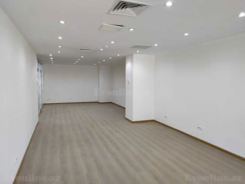Kirayə verilir Ofis 550 m² 8 Noyabr m. - şəkil 9