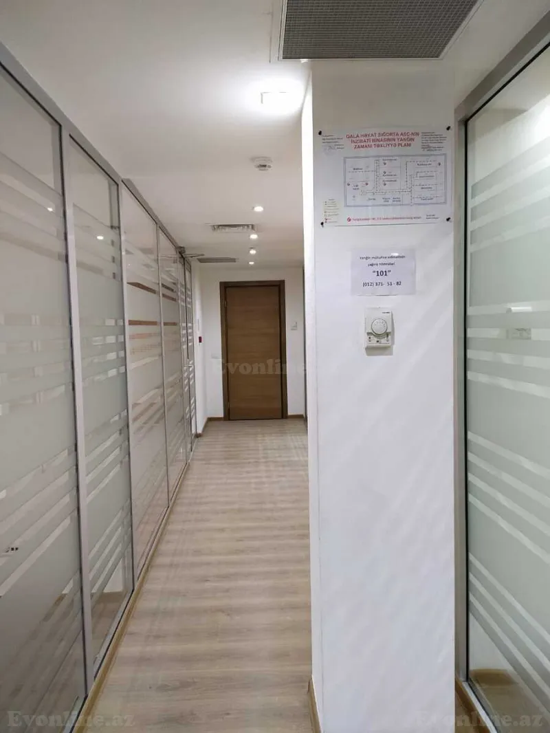 Kirayə verilir Ofis 550 m² 8 Noyabr m. - şəkil 13
