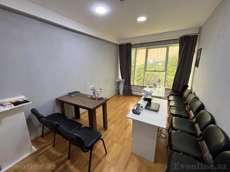 Kirayə verilir Ofis 18 m² Sahil m. - şəkil 3