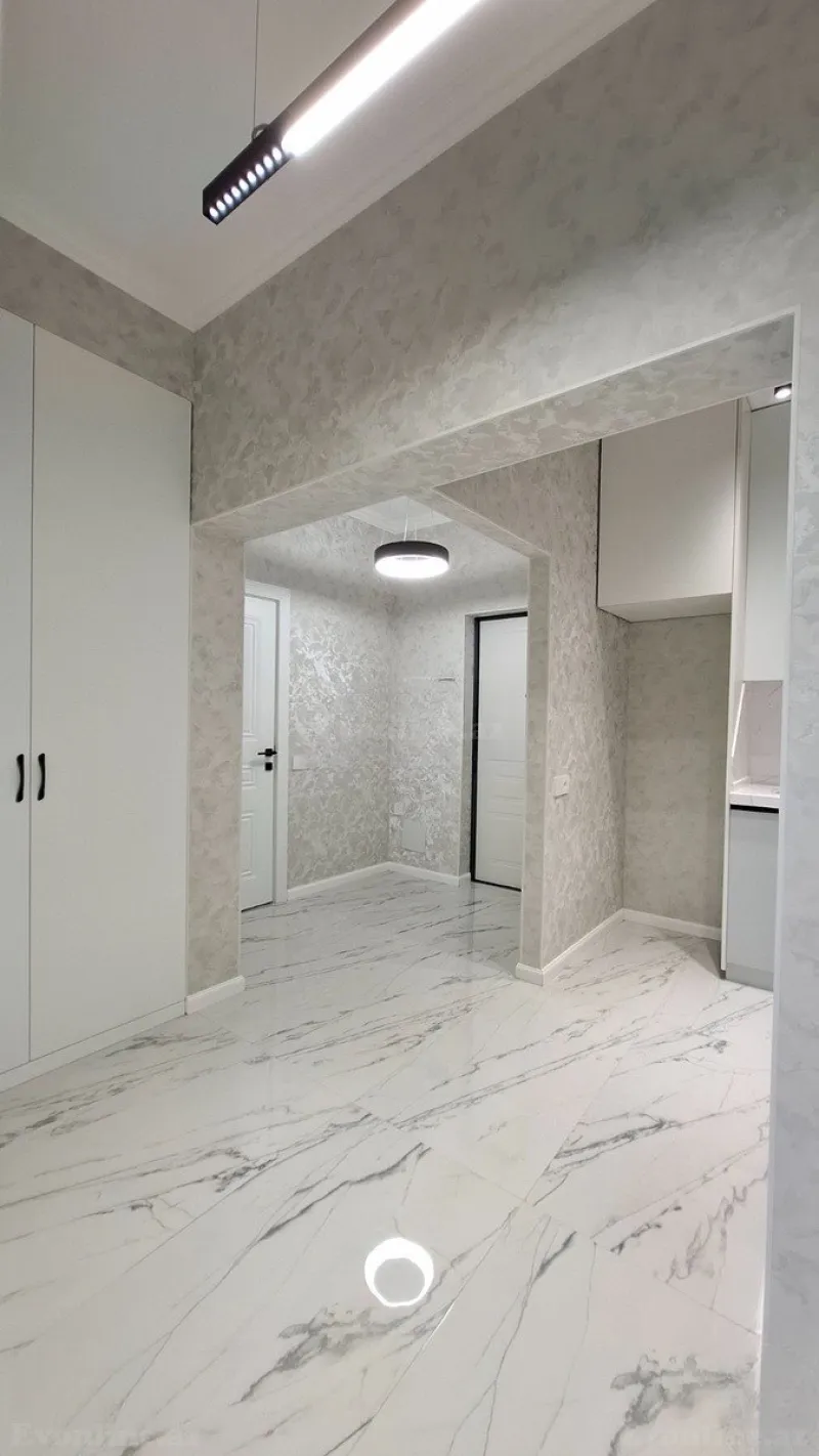 Satılır 2 otaqlı Mənzil Yeni tikili 62 m² Azadlıq prospekti m. - şəkil 7