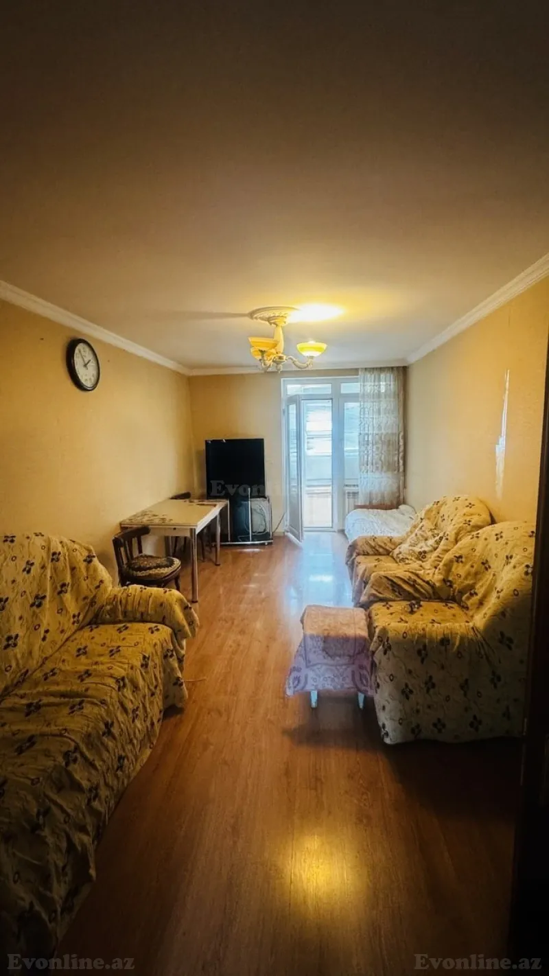 2 otaqlı Mənzil 45 m² Qara Qarayev m. Kirayə verilir