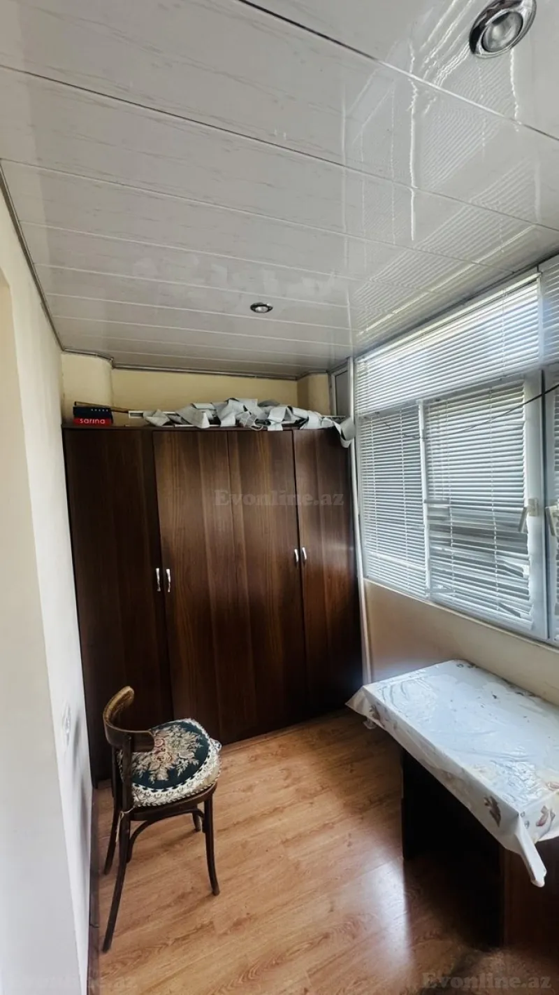 Kirayə verilir 2 otaqlı Mənzil Köhnə tikili 45 m² Qara Qarayev m. - şəkil 9
