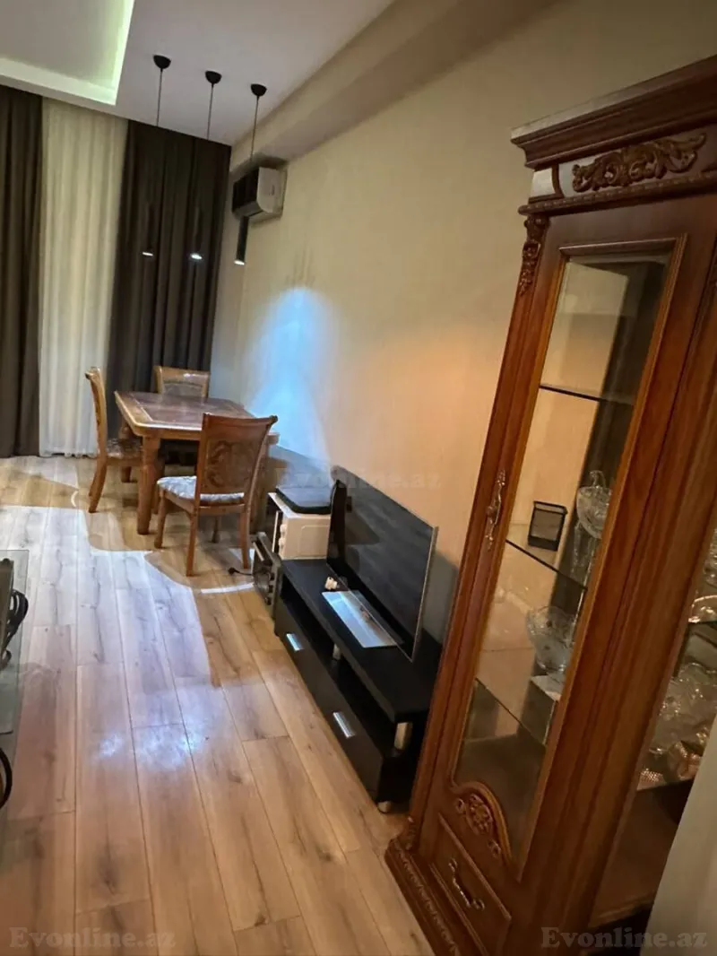 Kirayə verilir 3 otaqlı Mənzil Yeni tikili 118 m² Nəsimi r. - şəkil 3