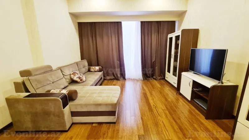 Kirayə verilir 2 otaqlı Mənzil Yeni tikili 90 m² Səbail r. - şəkil 2