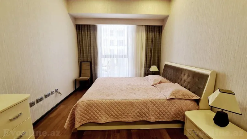 Kirayə verilir 2 otaqlı Mənzil Yeni tikili 90 m² Səbail r. - şəkil 7