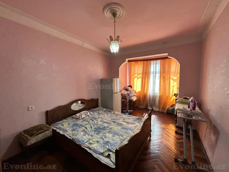 Satılır 5 otaqlı Mənzil Köhnə tikili 110 m² Həzi Aslanov m. - şəkil 13