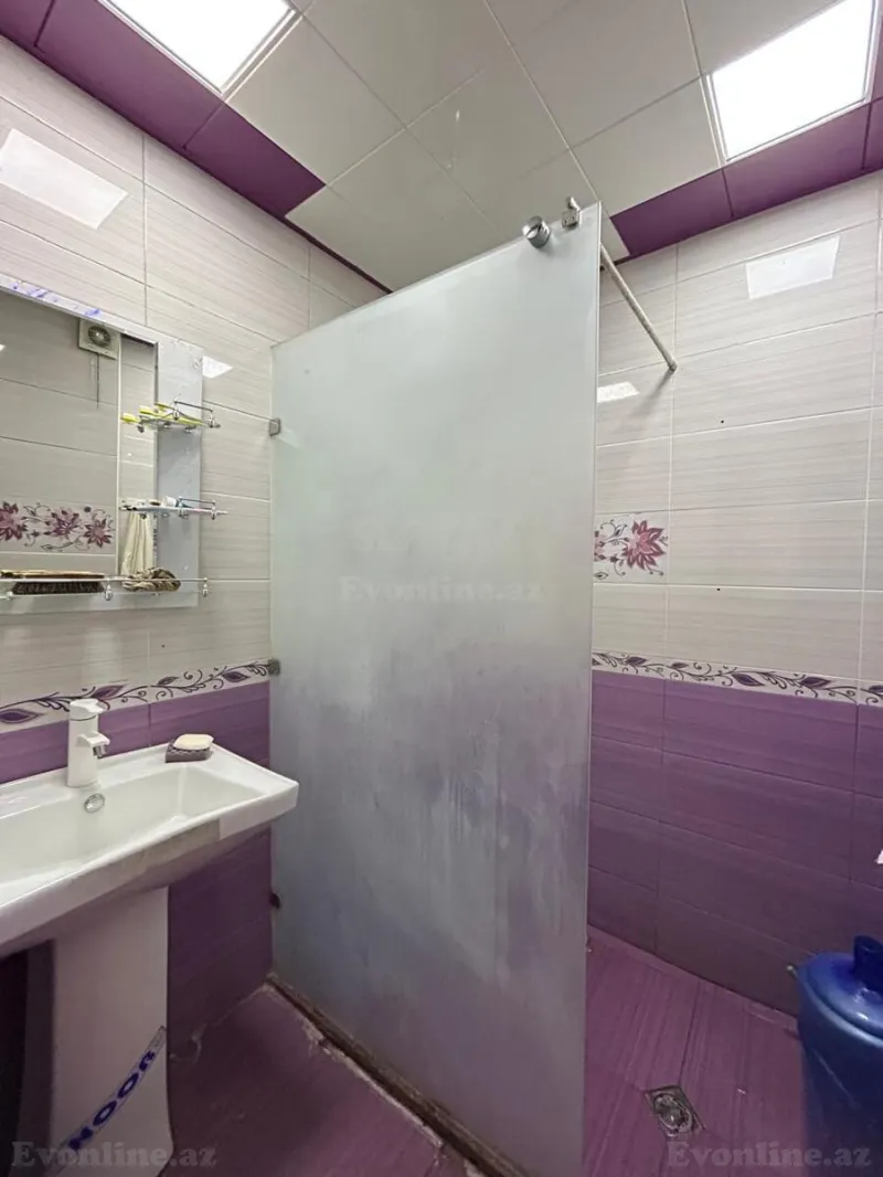 Satılır 5 otaqlı Mənzil Köhnə tikili 110 m² Həzi Aslanov m. - şəkil 17