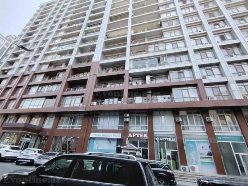 Satılır 4 otaqlı Mənzil Yeni tikili 200 m² 28 May m.
