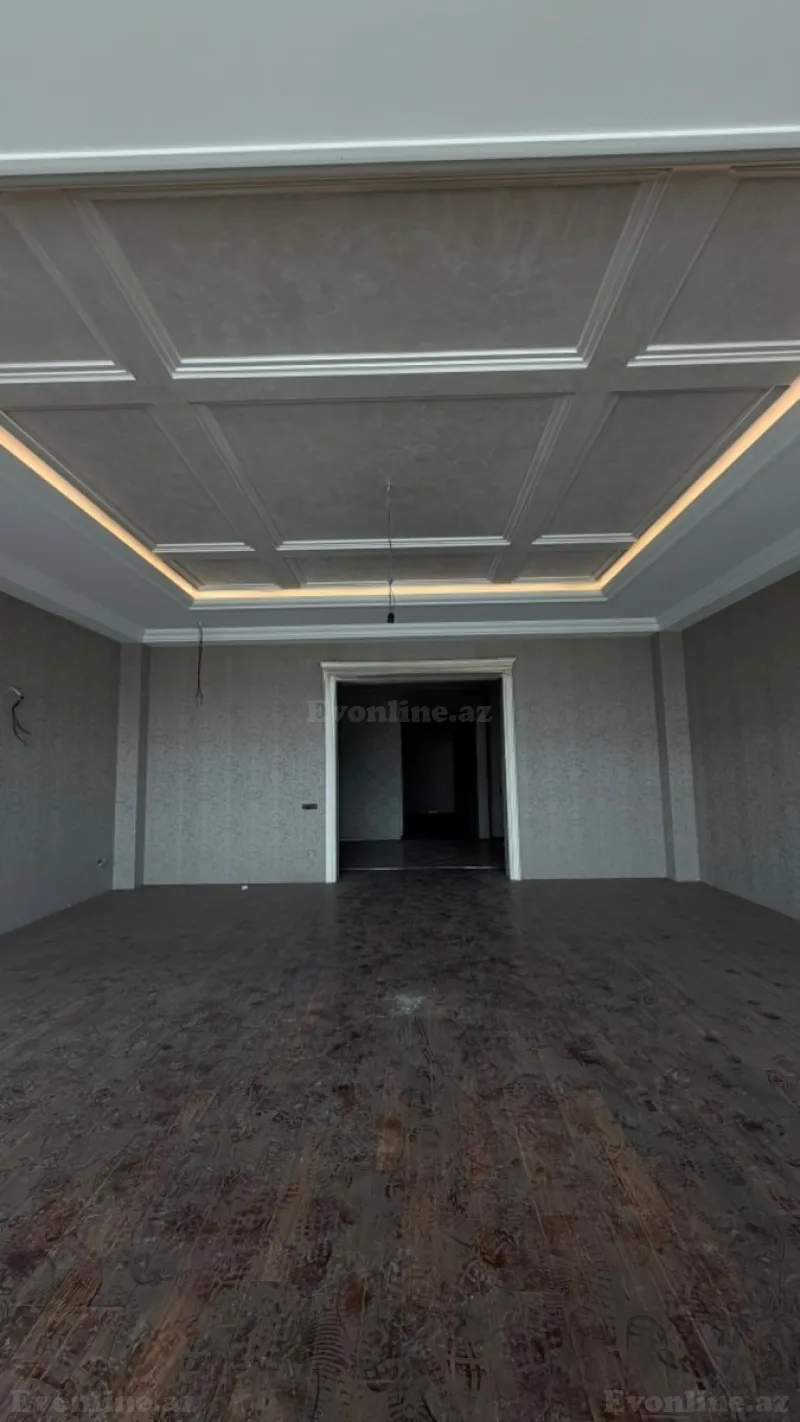 Satılır 4 otaqlı Mənzil Yeni tikili 200 m² 28 May m. - şəkil 4