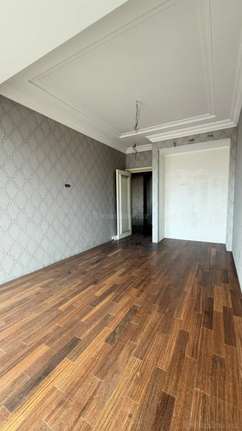 Satılır 4 otaqlı Mənzil Yeni tikili 200 m² 28 May m. - şəkil 6