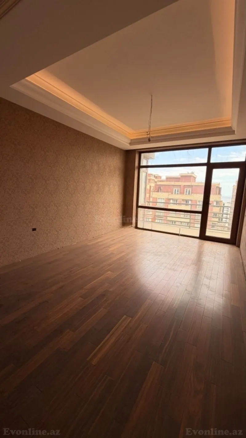 Satılır 4 otaqlı Mənzil Yeni tikili 200 m² 28 May m. - şəkil 9