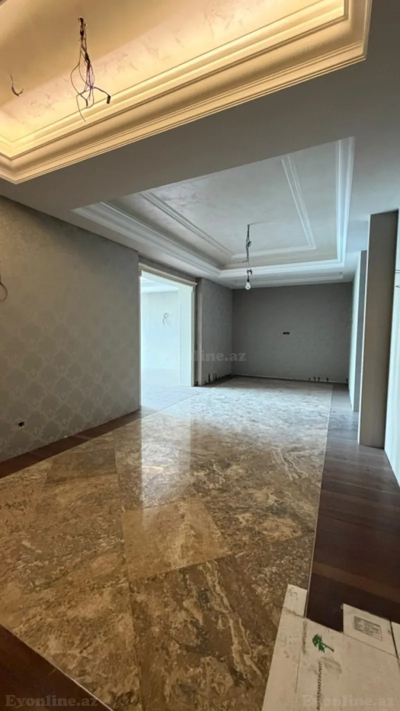 Satılır 4 otaqlı Mənzil Yeni tikili 200 m² 28 May m. - şəkil 10