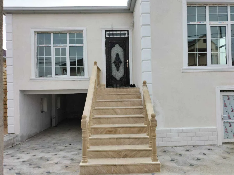 3 otaqlı Həyət evi 80 m² Saray Satılır