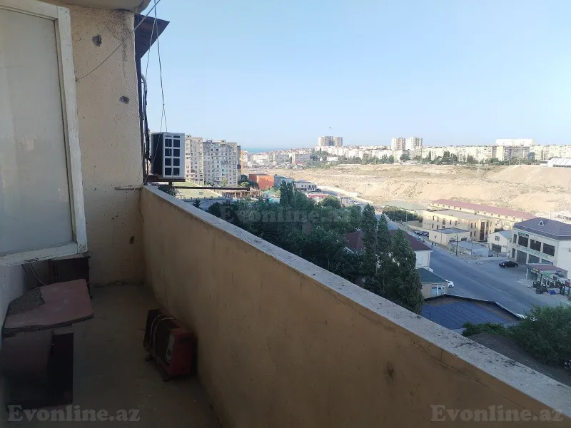 Satılır 3 otaqlı Mənzil Köhnə tikili 80 m² Yeni Günəşli - şəkil 4