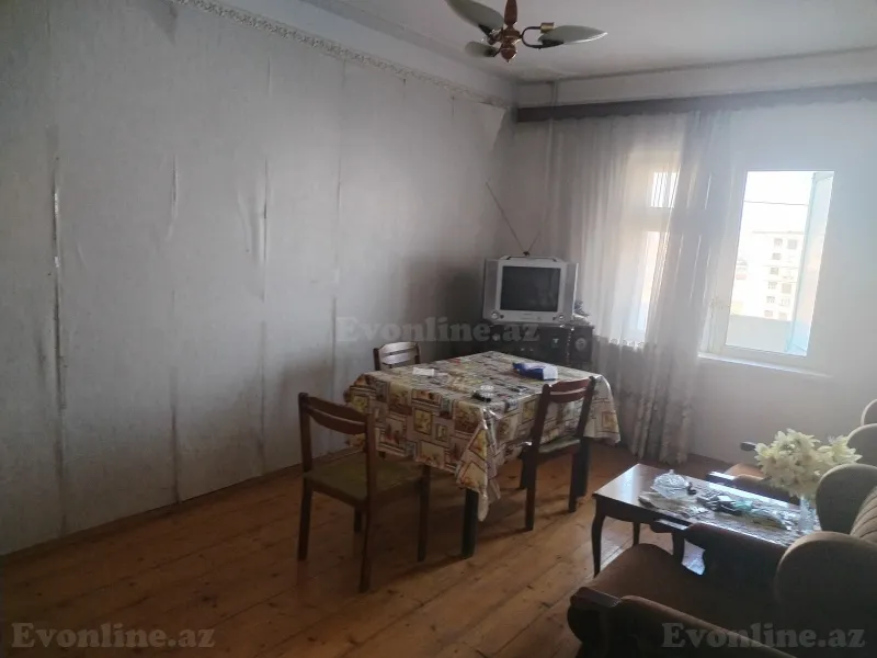 Satılır 3 otaqlı Mənzil Köhnə tikili 80 m² Yeni Günəşli - şəkil 5