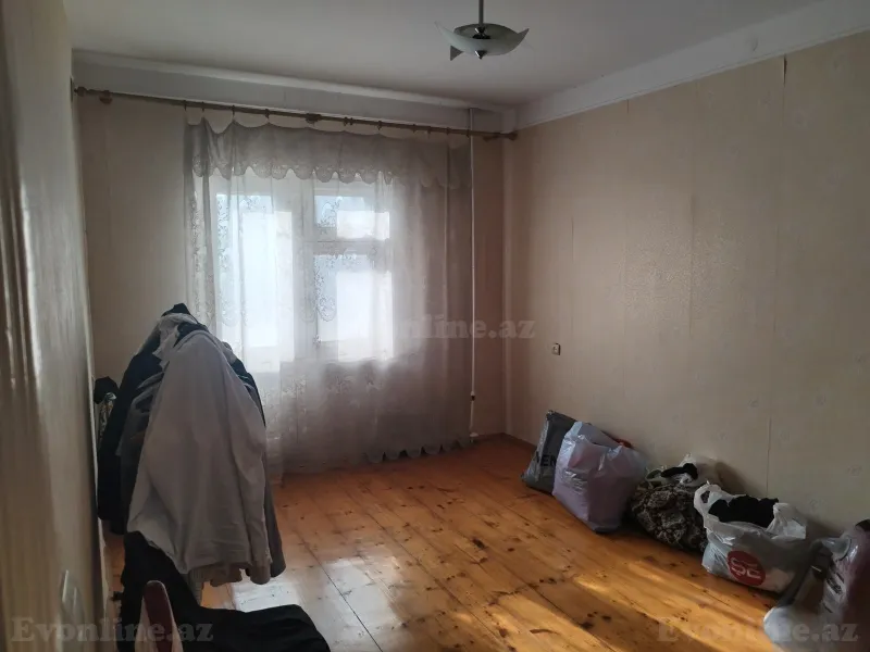 Satılır 3 otaqlı Mənzil Köhnə tikili 80 m² Yeni Günəşli - şəkil 7