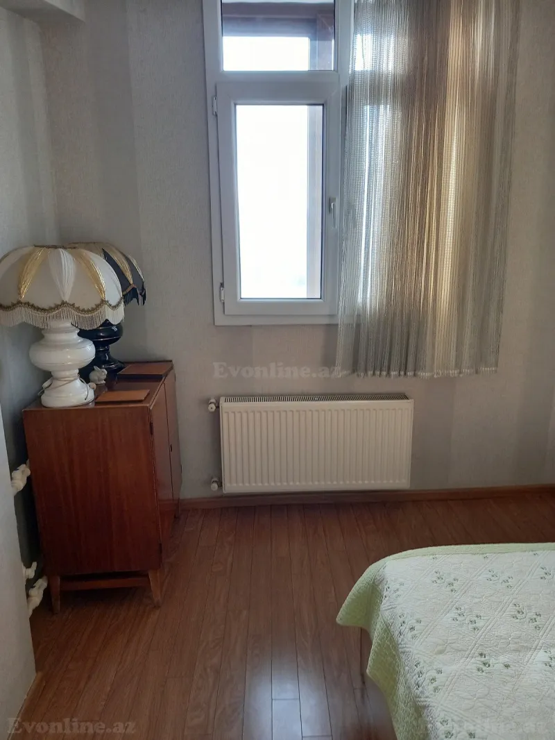 Kirayə verilir 2 otaqlı Mənzil Köhnə tikili 64 m² 28 May m. - şəkil 7