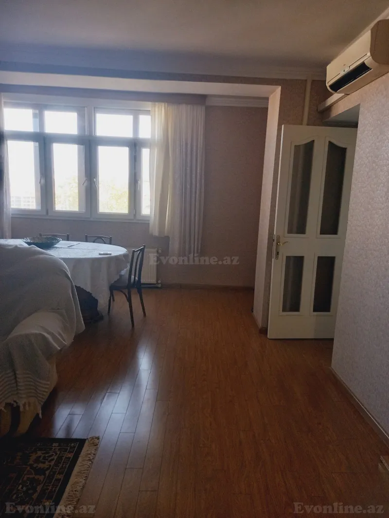 Kirayə verilir 2 otaqlı Mənzil Köhnə tikili 64 m² 28 May m. - şəkil 9