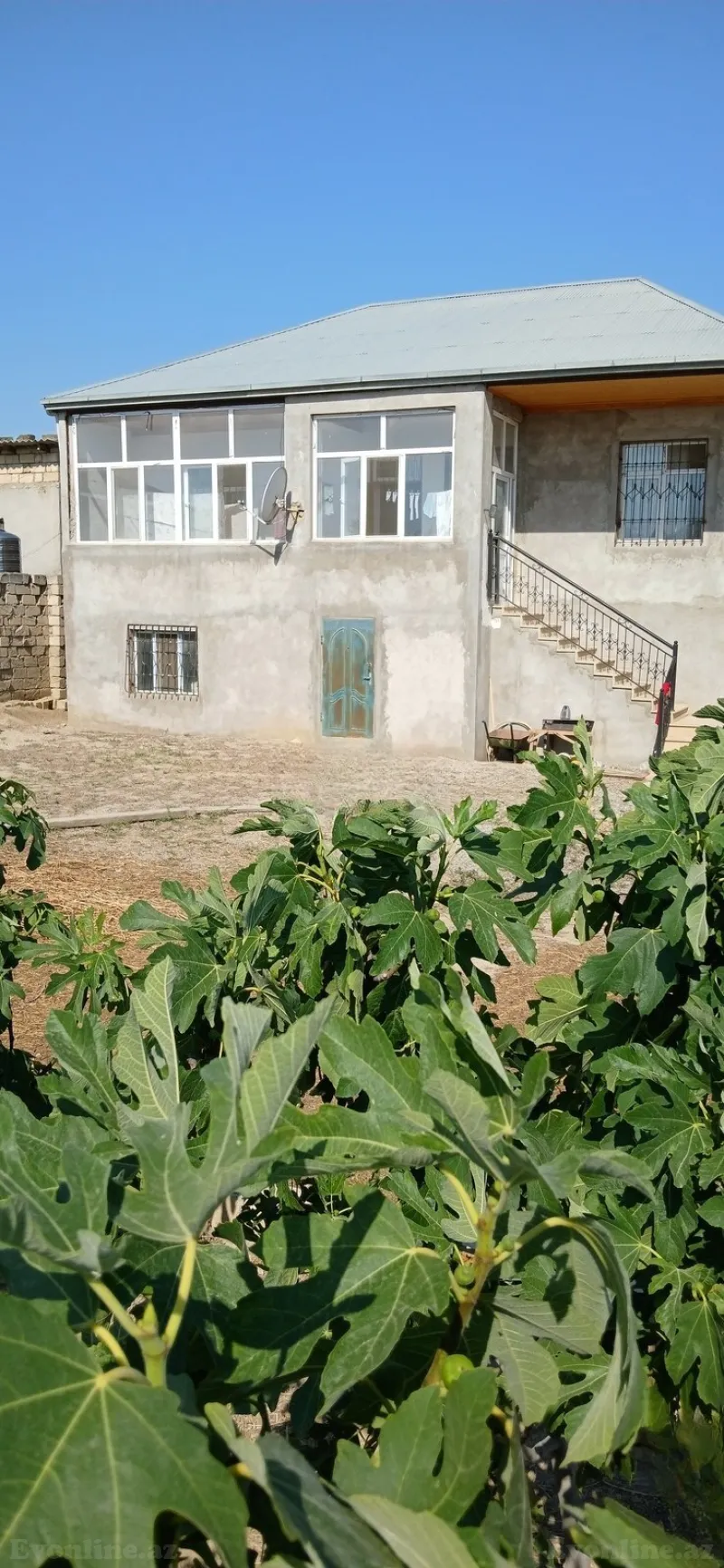 3 otaqlı Həyət evi 220 m² 28 May Satılır