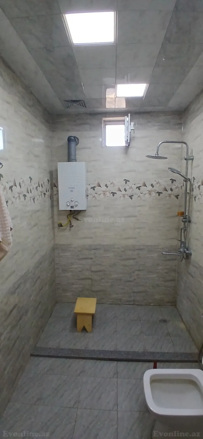 Satılır 3 otaqlı Həyət evi 220 m² 28 May - şəkil 13